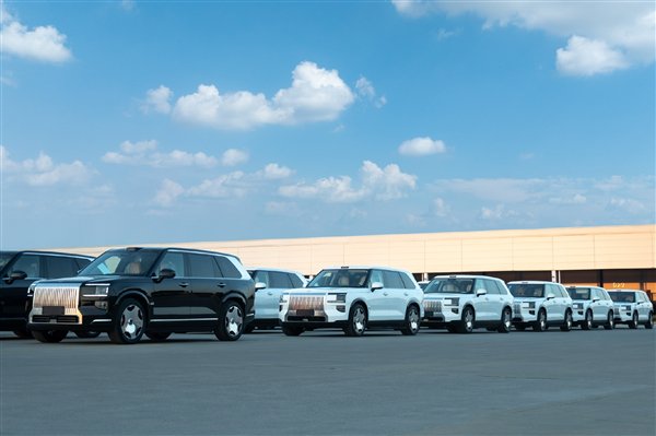 国产车在海外成加价神车！极氪9X在俄罗斯卖到110万元