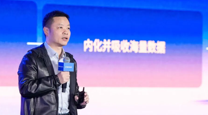 何小鹏：物理和AI的耦合正进入到新的时代