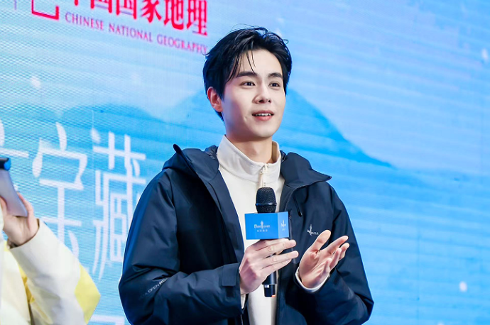 胡一天空降绵阳！比音勒芬冬至解锁世界好鹅绒，东方宝藏暖动西南