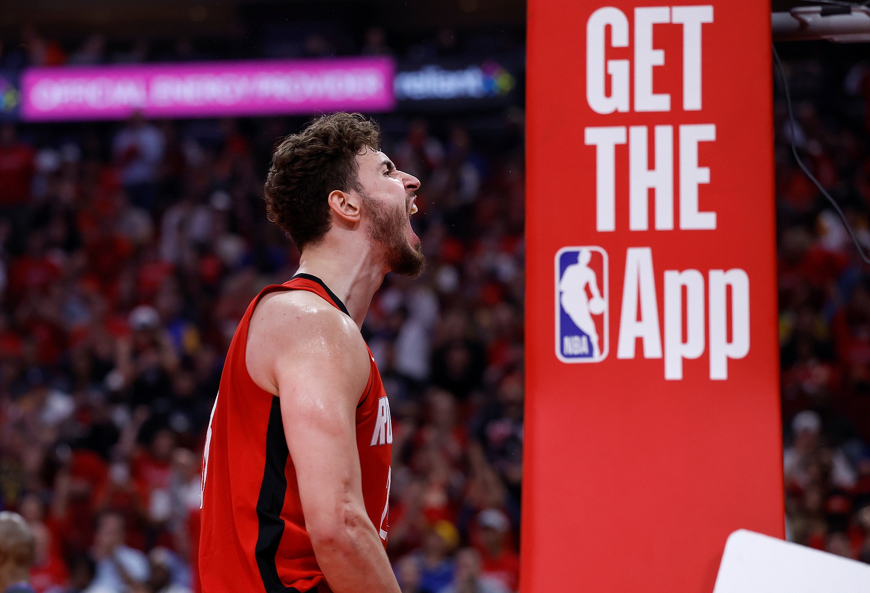 当申京展现内线冲击力，休斯顿火箭的战术拼图如何升级？