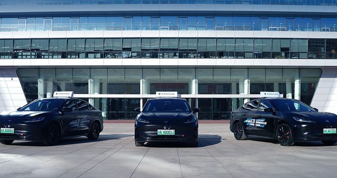 L3专用牌照上车！重庆发出国内首张，北京连发三张，消费者下个月就能体验