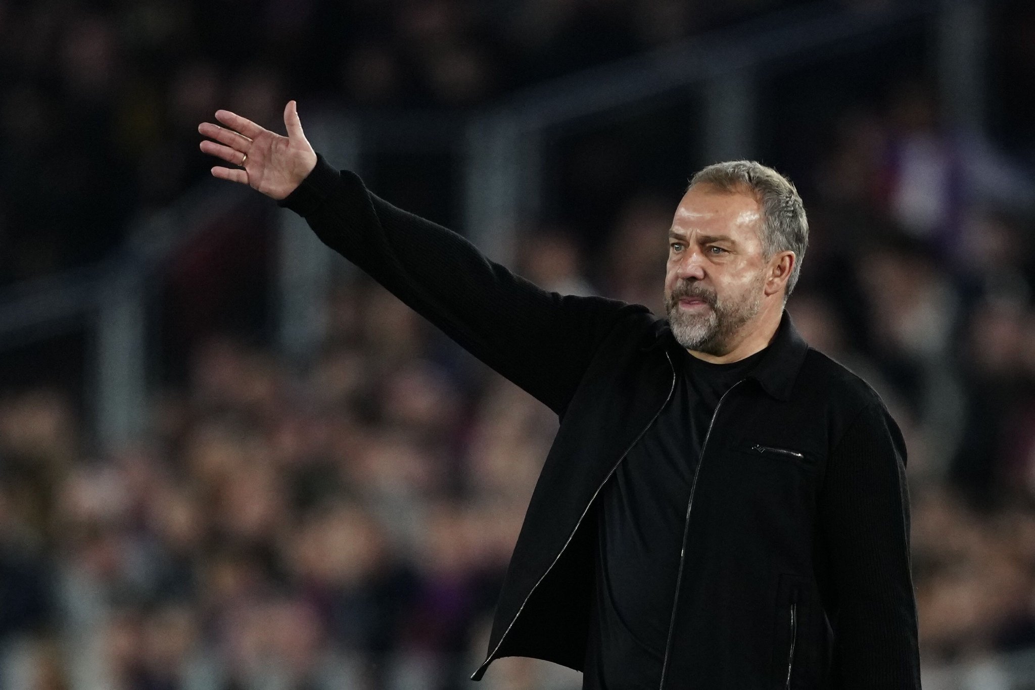 巴萨今年打入169球位居队史自然年第五，第一为2015年的180球