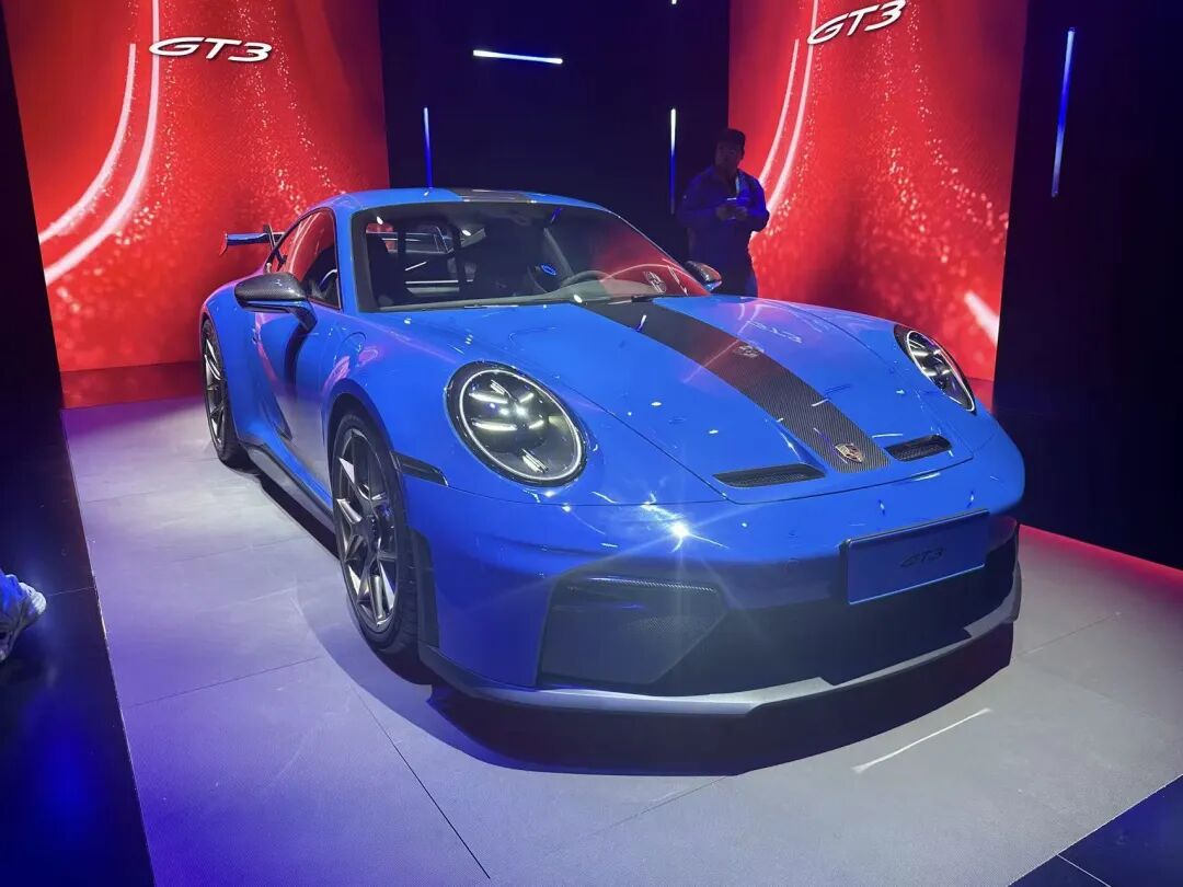 裁撤充电桩！销量遇“滑铁卢”后，保时捷中国降本求生