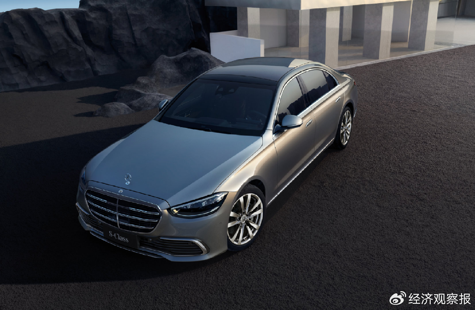 价值回归浪潮下，奔驰S级轿车以“质智双行”捍卫顶豪标杆