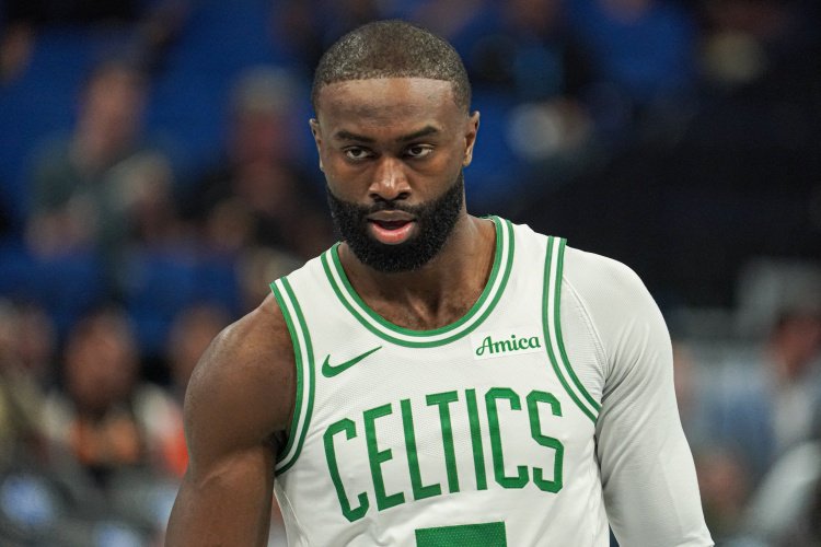 明日对阵步行者！凯尔特人伤病报告：杰伦·布朗、沃尔什出战成疑