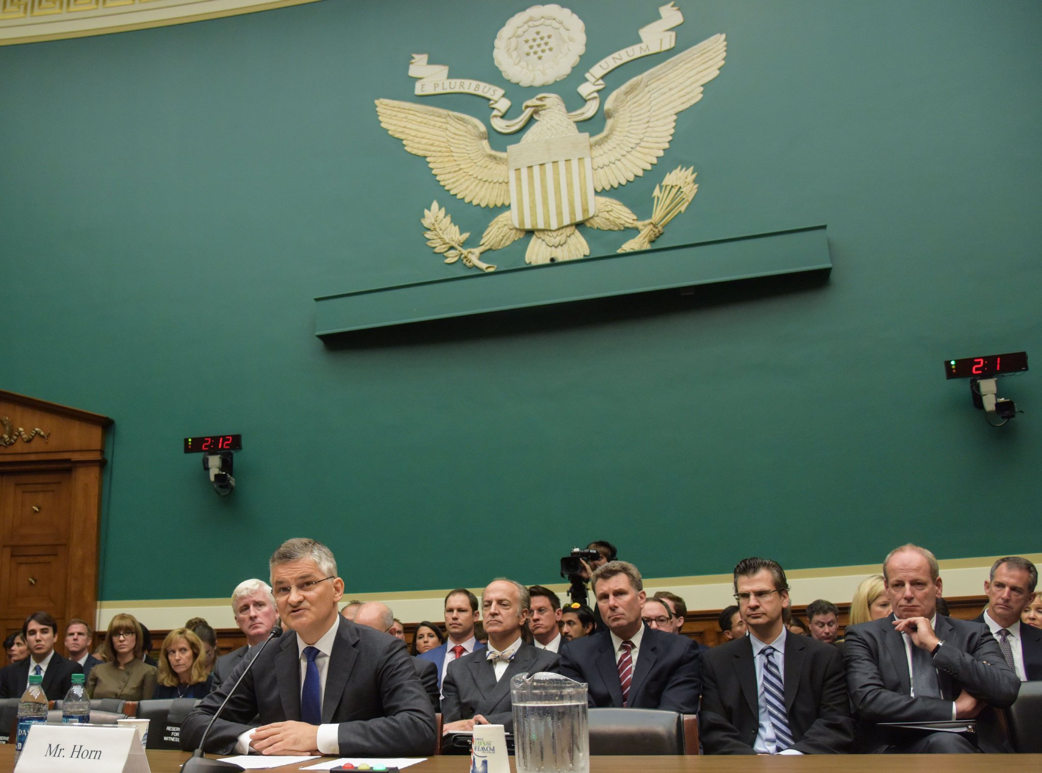 【环球财经】被指尾气排放造假　奔驰同意在美支付近1.5亿美元和解金