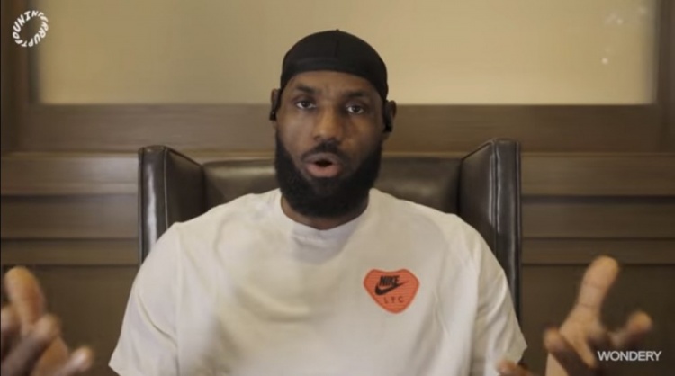 詹姆斯：连续得分上双纪录终结的方式正是我一直以来的比赛理念