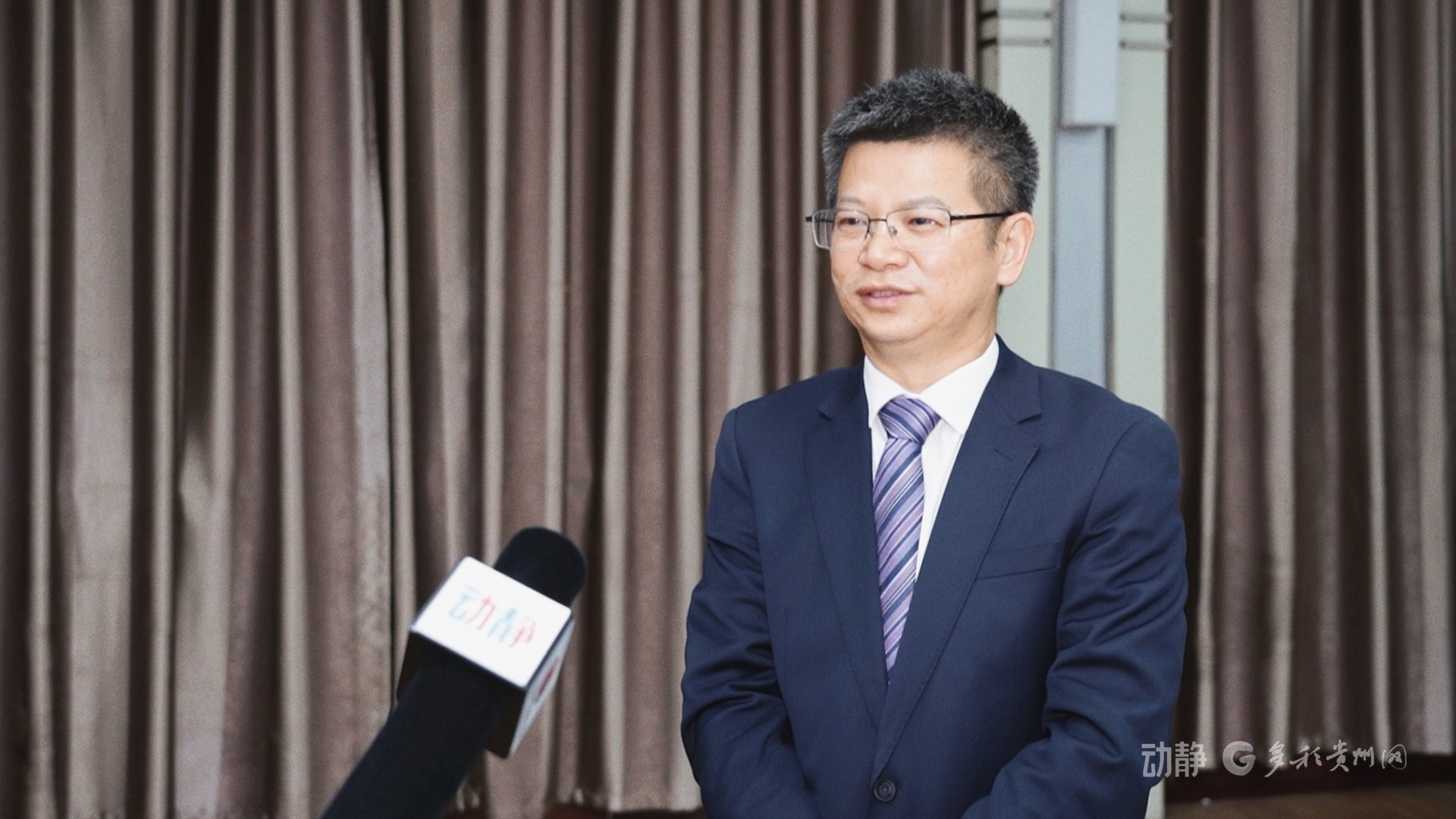 　　贵州省社会科学院院长黄勇