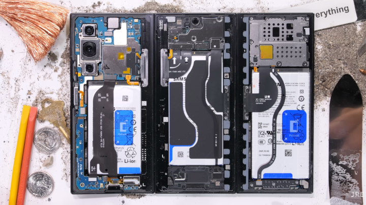 �� ͼ��Youtube @JerryRigEverything