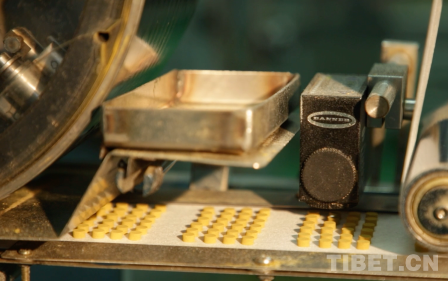 ͼΪ������ҩ�з�������ʹ���������Զ����豸���Ͻ����豸�ɱ�����90%