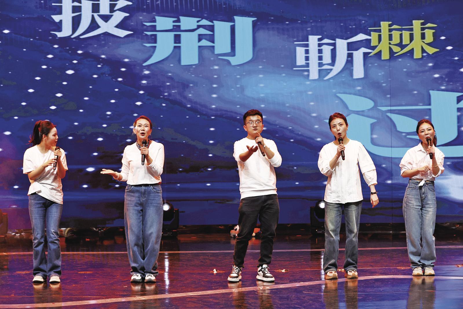 【视觉庆阳】骐骥驰骋 融光无限——庆阳市融媒体中心迎新年庆元旦联欢晚会精彩瞬间