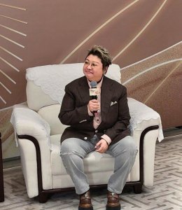 韩红回应“落户”成都。徐语杨摄