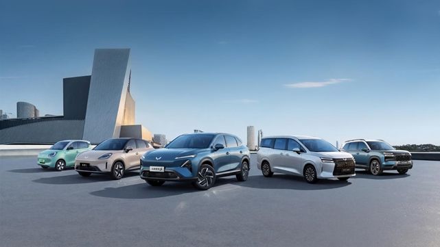 上汽通用五菱全年新能源销量首超百万辆 强势领跑新能源赛道