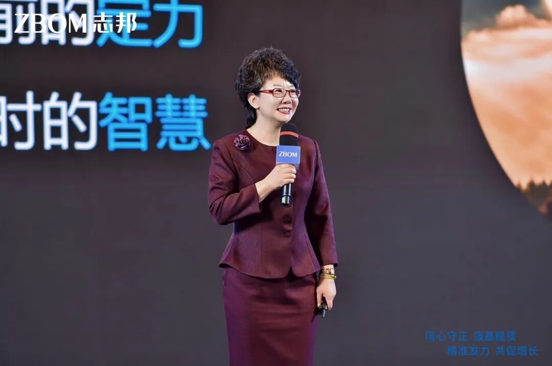 ����װЭסլ��ҵ�ֻ����鳤 ������