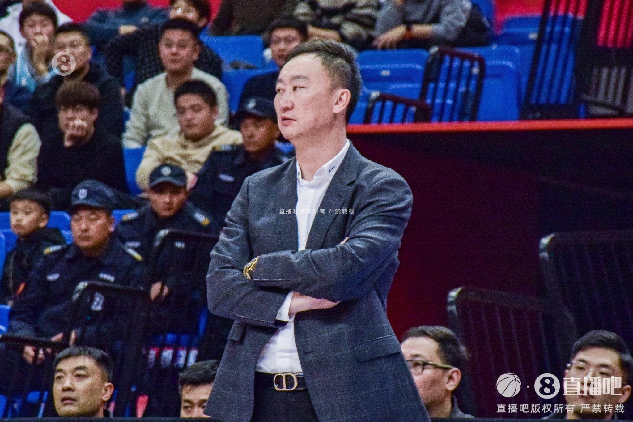 刘维伟：输球最大责任还是在教练员 但队员们状态确实比较差