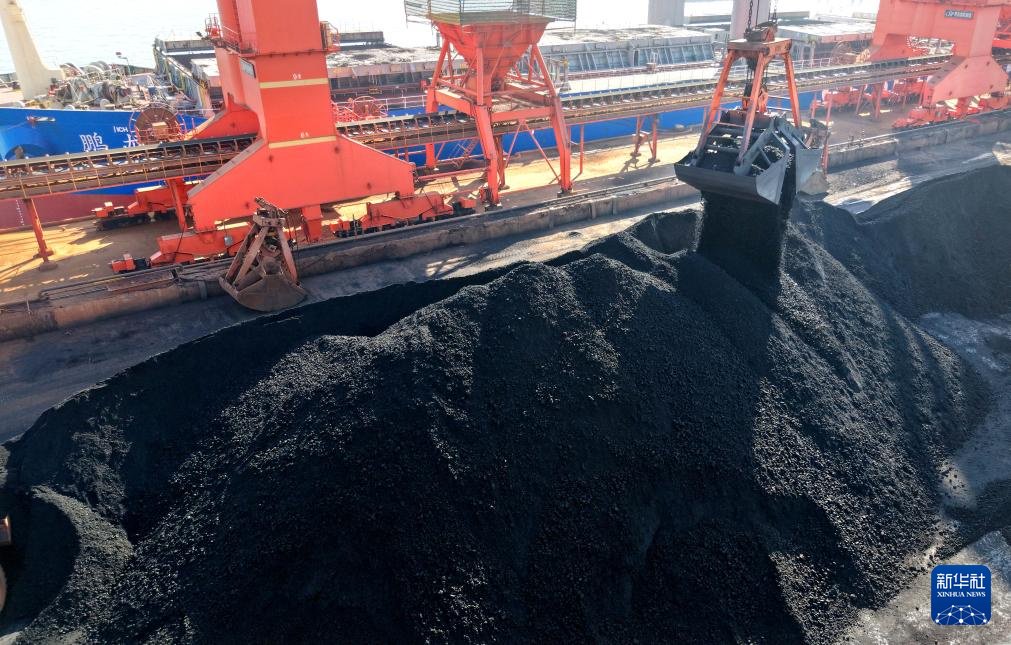 1��5�գ����ൺ��ǰ�����86��λ�������������ڽ���жú��ҵ�����˻���Ƭ�����»������ ���Ϻ� ��