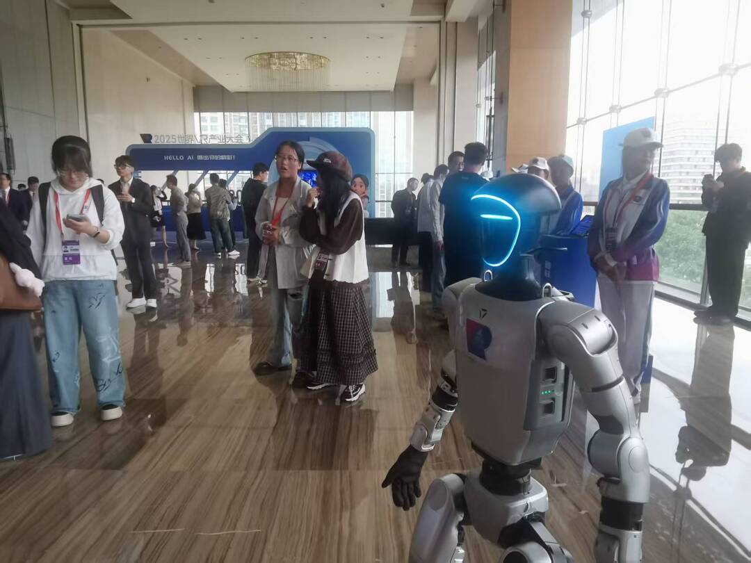 AI行动落地江西：未来愿景如何照进现实？ - 新浪新闻_手机新浪网