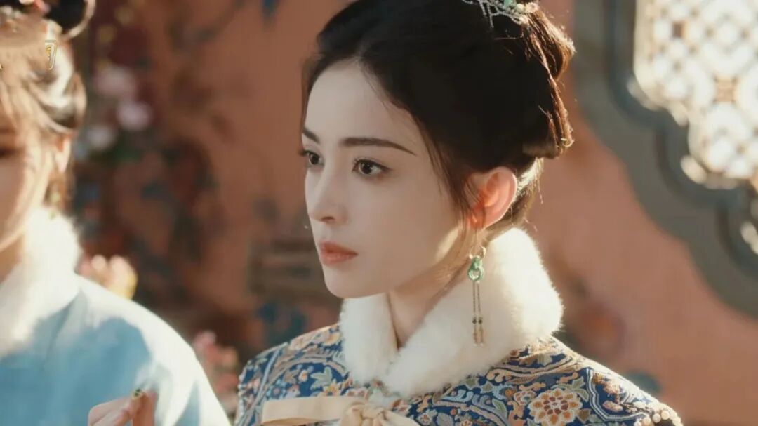 荣家是江南百年茶王世家，有个铁规：女子当家，世代只招赘，不外嫁。