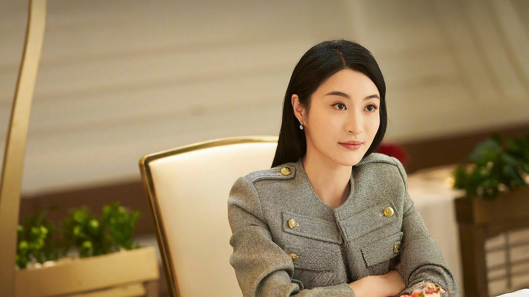 林夏薇饰演卓慧云 /《黑色月光》剧照