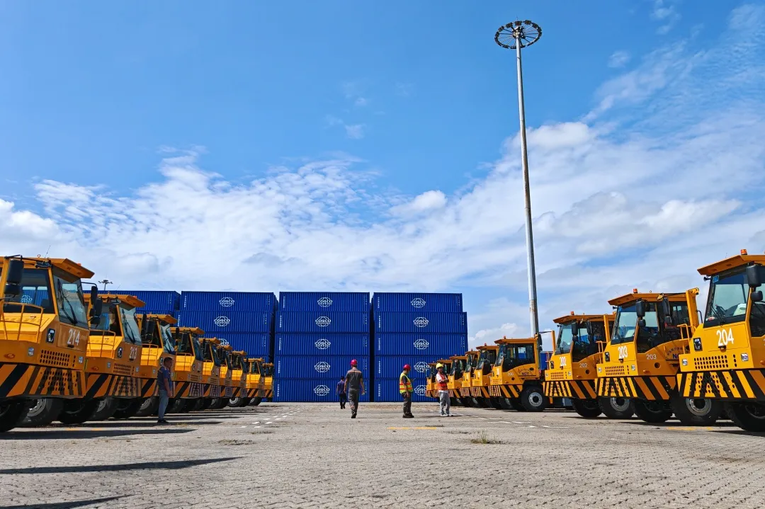 ����ͼ��ʹ�������Դ�ĸ�����е���洦�ɼ���