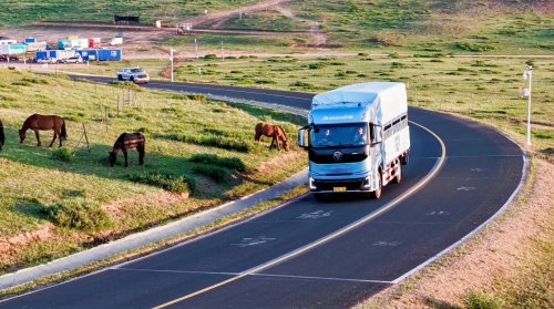 2025万里征程的车灯，照耀福田汽车下一个山海