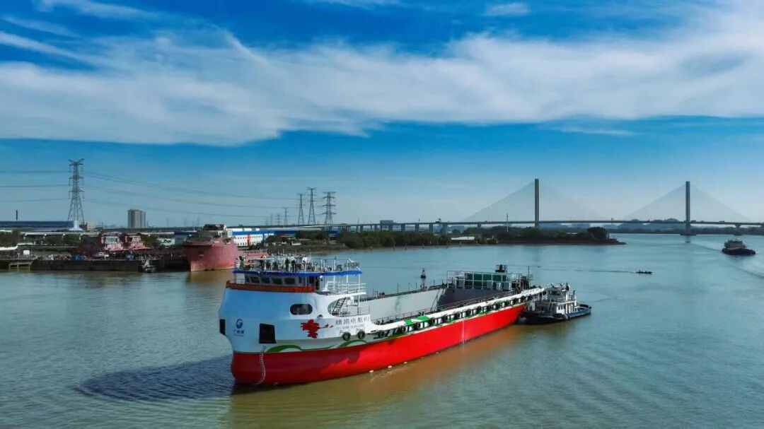 ����ͼ�����������½����綯��װ���ںӴ�������ˮ��