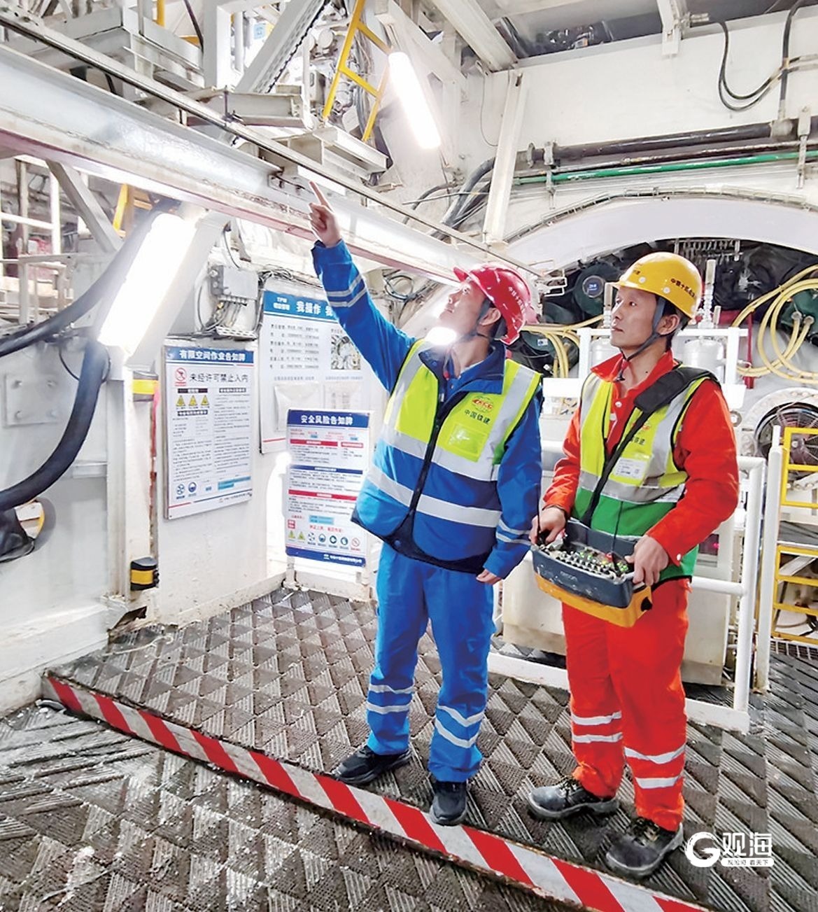 青岛国资加快推进世界规模最大、最长的海底公路胶州湾第二隧道建设，其南线主线隧道盾构段日前掘进突破3000米。