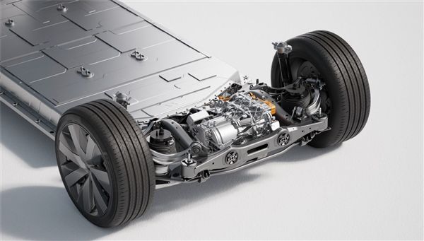 理想i8首搭 理想自研高压SiC电驱成年度十佳新能源汽车动力系统