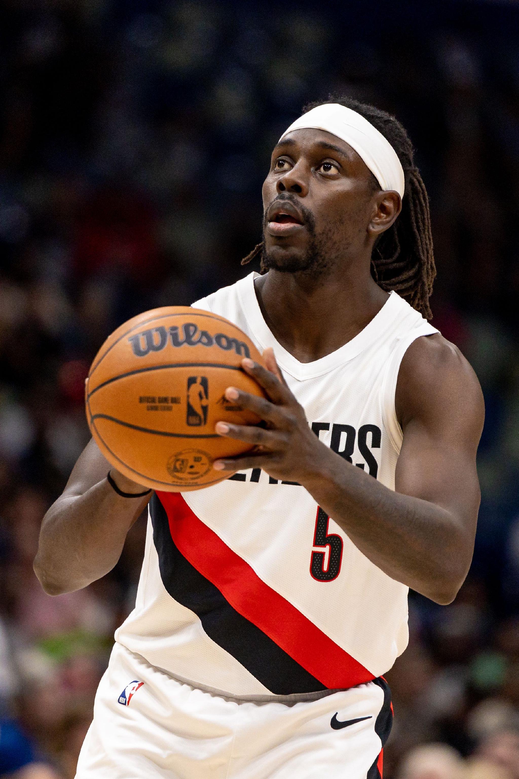 斯普利特：格兰特和霍勒迪今晚都能出战 下场对国王背靠背待定