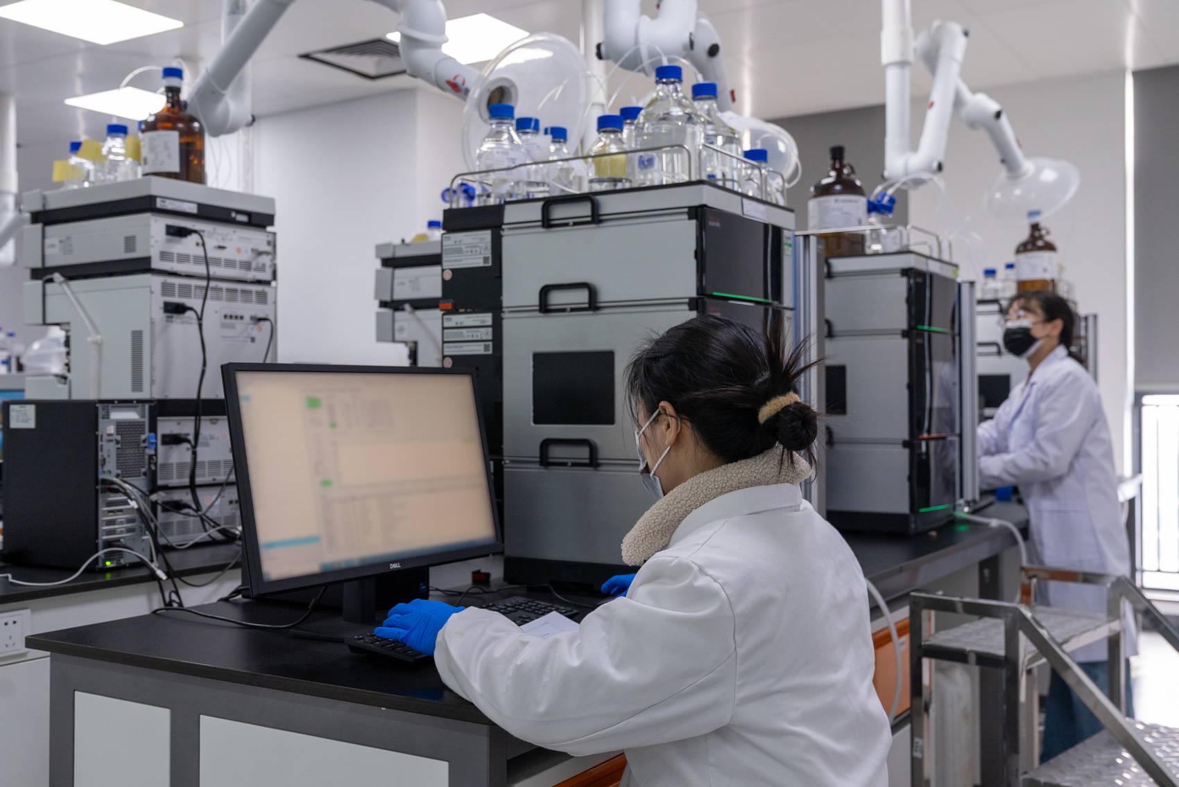 成都微芯早期研发中心液相实验室