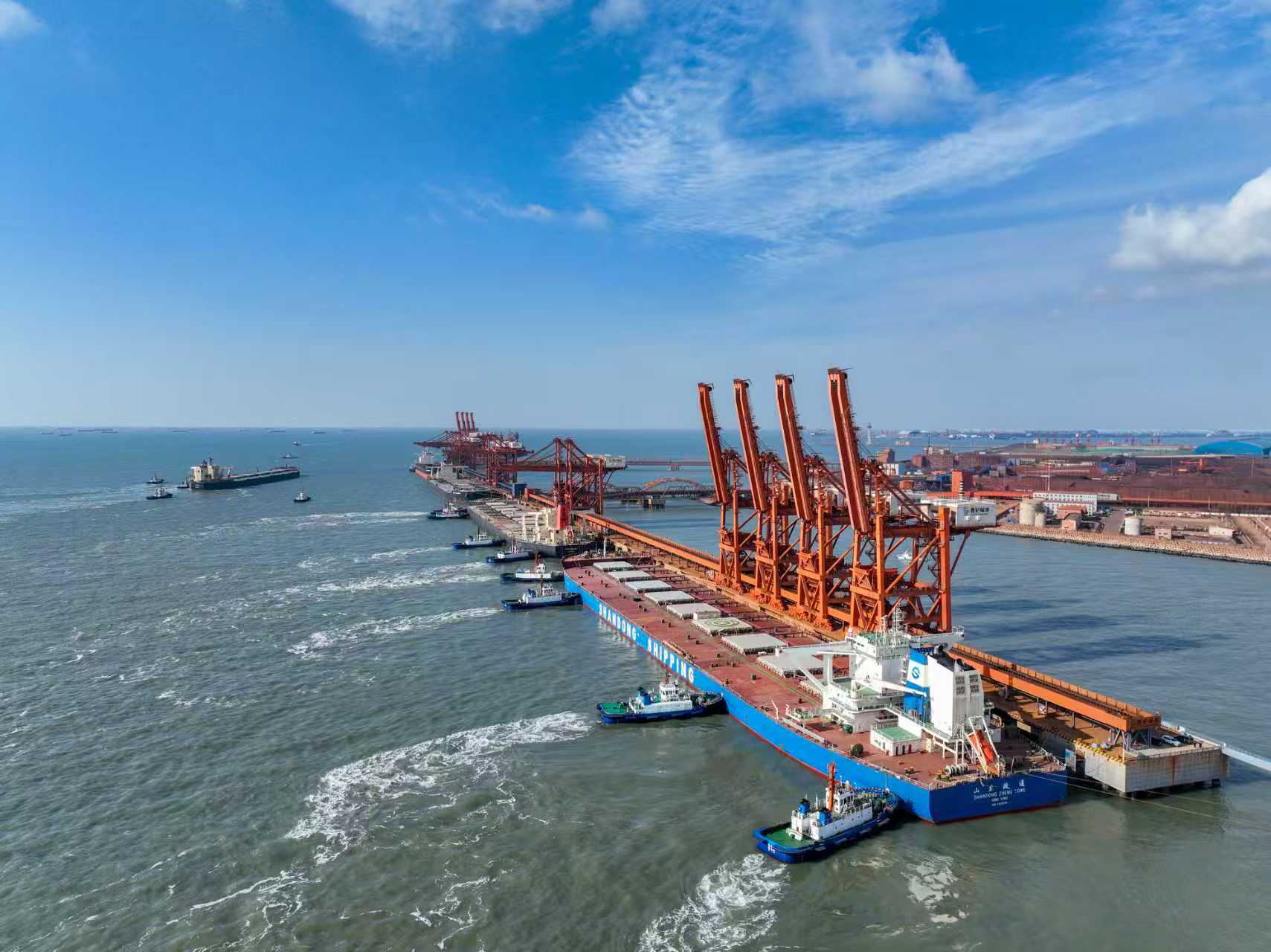 �����ֵ�Э���£��������ڿ����ӱ���ɽ�����������ʯ��ͷ��¬����