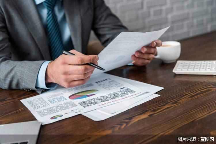 再现大比例反对票！上市银行收购村镇银行频现股东角力