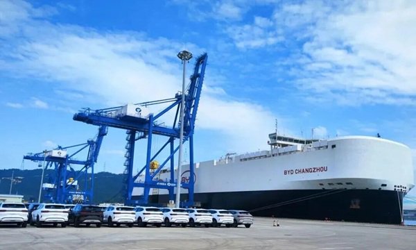 深圳港集团旗下小漠国际物流港