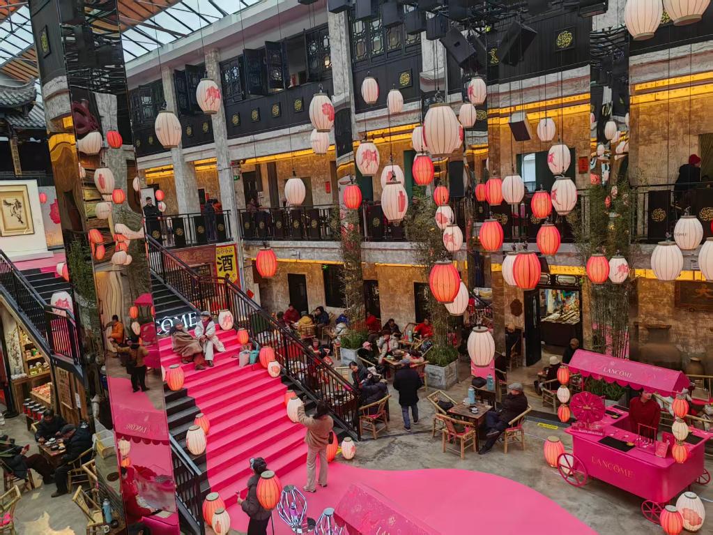 人文经济激活消费新动能丨成都：流量变“留量” 文旅融合激发新活力