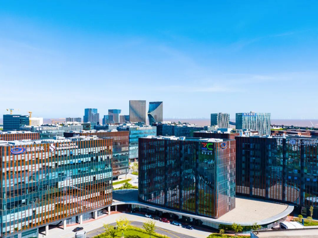 图说：零界魔方社区。