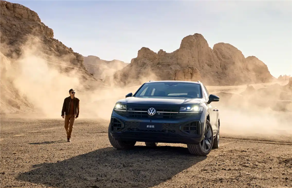 对标保时捷卡宴！2026款大众途锐3.0TSI锐臻版车型上市：75.58万元
