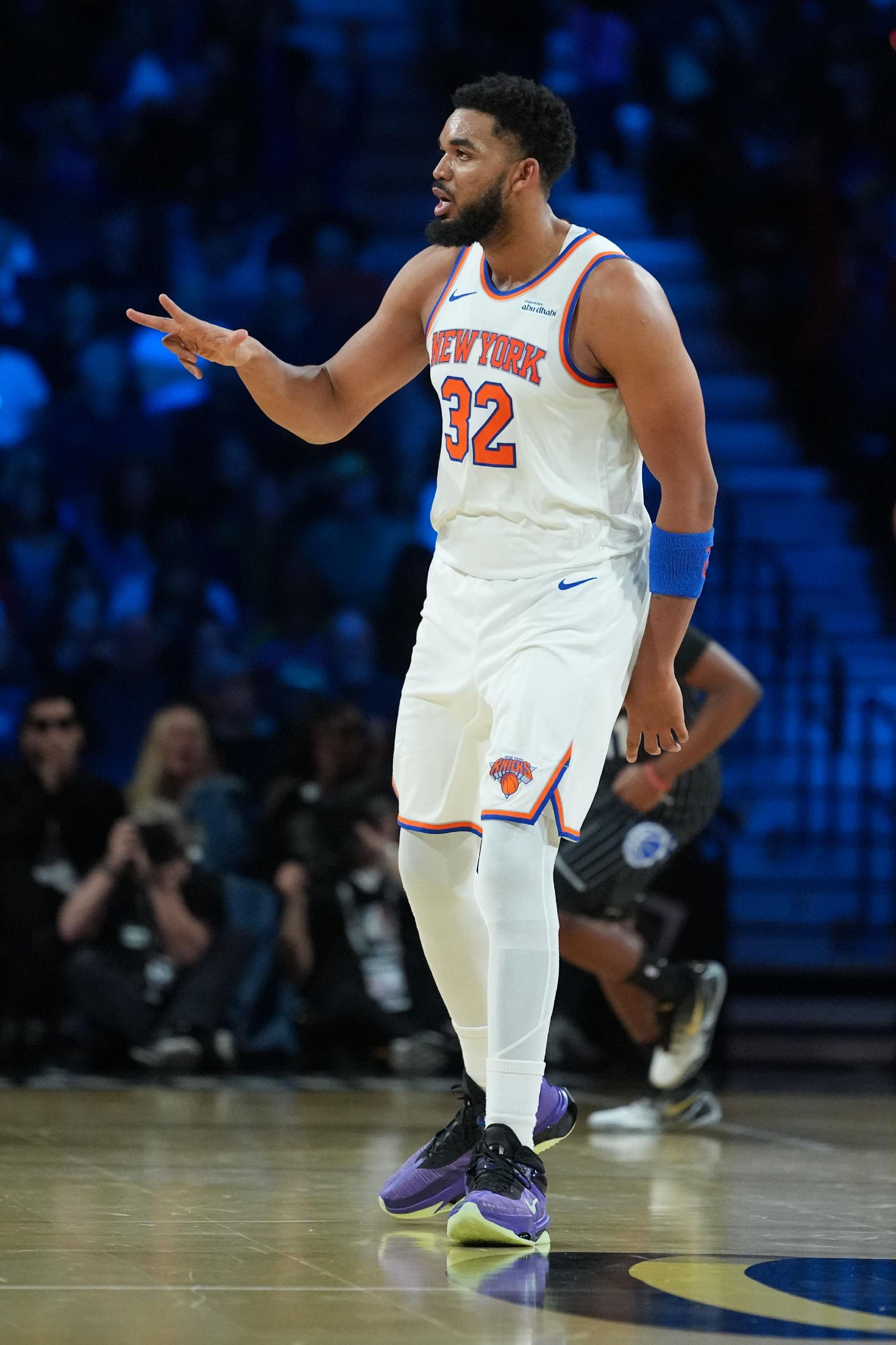 拓媒：唐斯是最会投三分的大个之一 球队可出霍勒迪&格兰特去交易