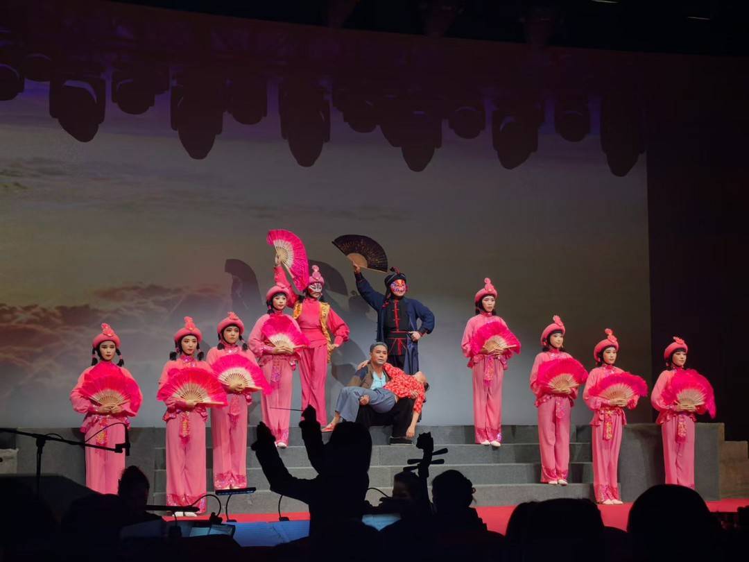 《變臉》亮相渠縣