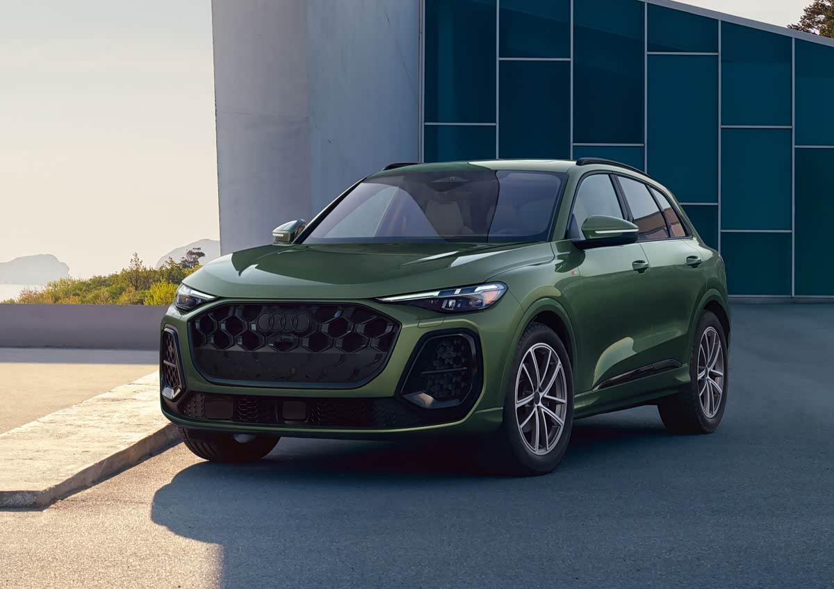 新款奥迪Q5/SQ5系列图片发布 配备双联屏+48V轻混