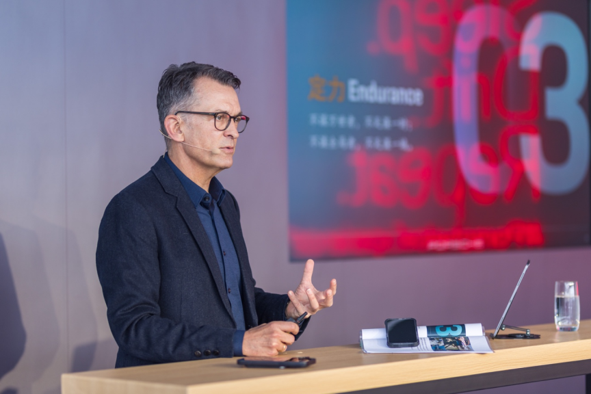 对话保时捷中国CEO潘励驰：首度详解如何“赢回中国”