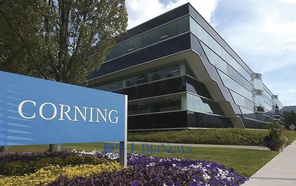 康宁/图源：三星