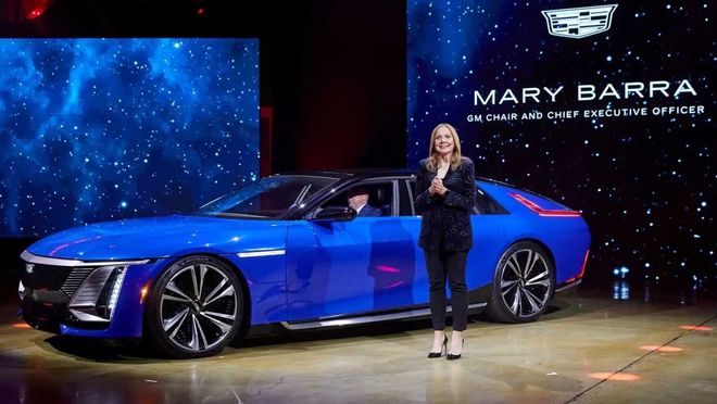 通用汽车探索“降本增效”：导入磷酸铁锂电池，还用软件定义汽车