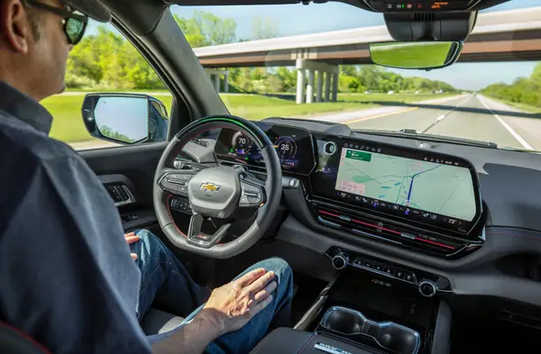 通用汽车软件订阅业务增长迅猛：9 个月创收 20 亿美元，利润率达 70%