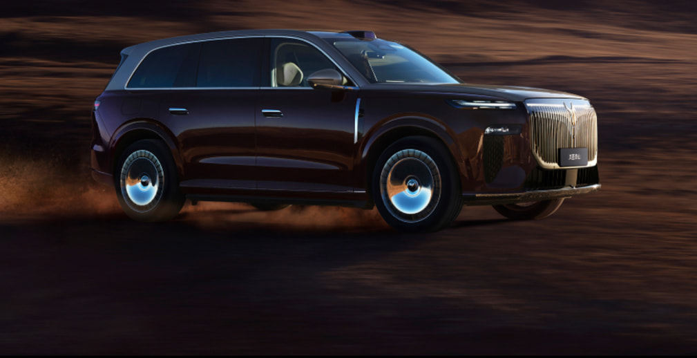 岚图汽车推出量产L3级SUV 搭载华为乾崑智驾四激光新方案