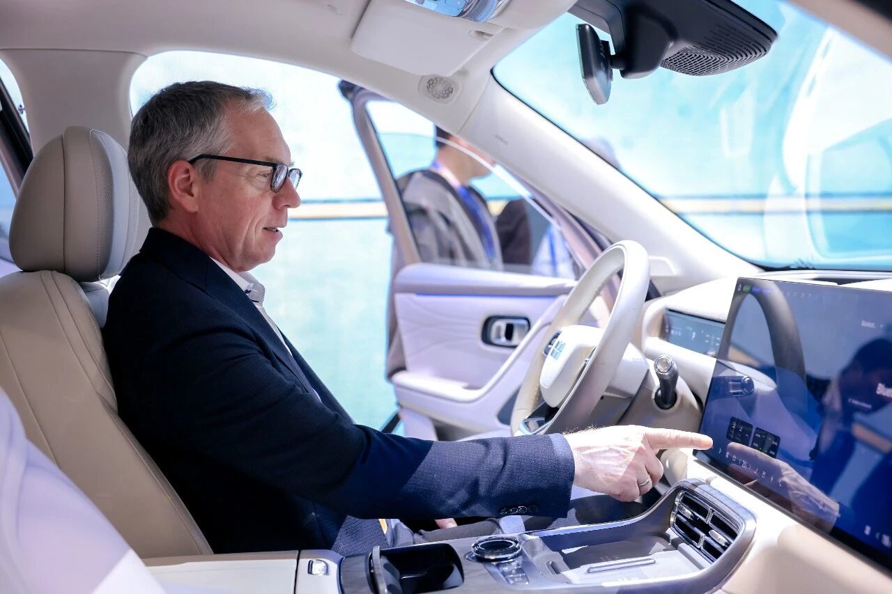 图片来源：阶跃星辰官微