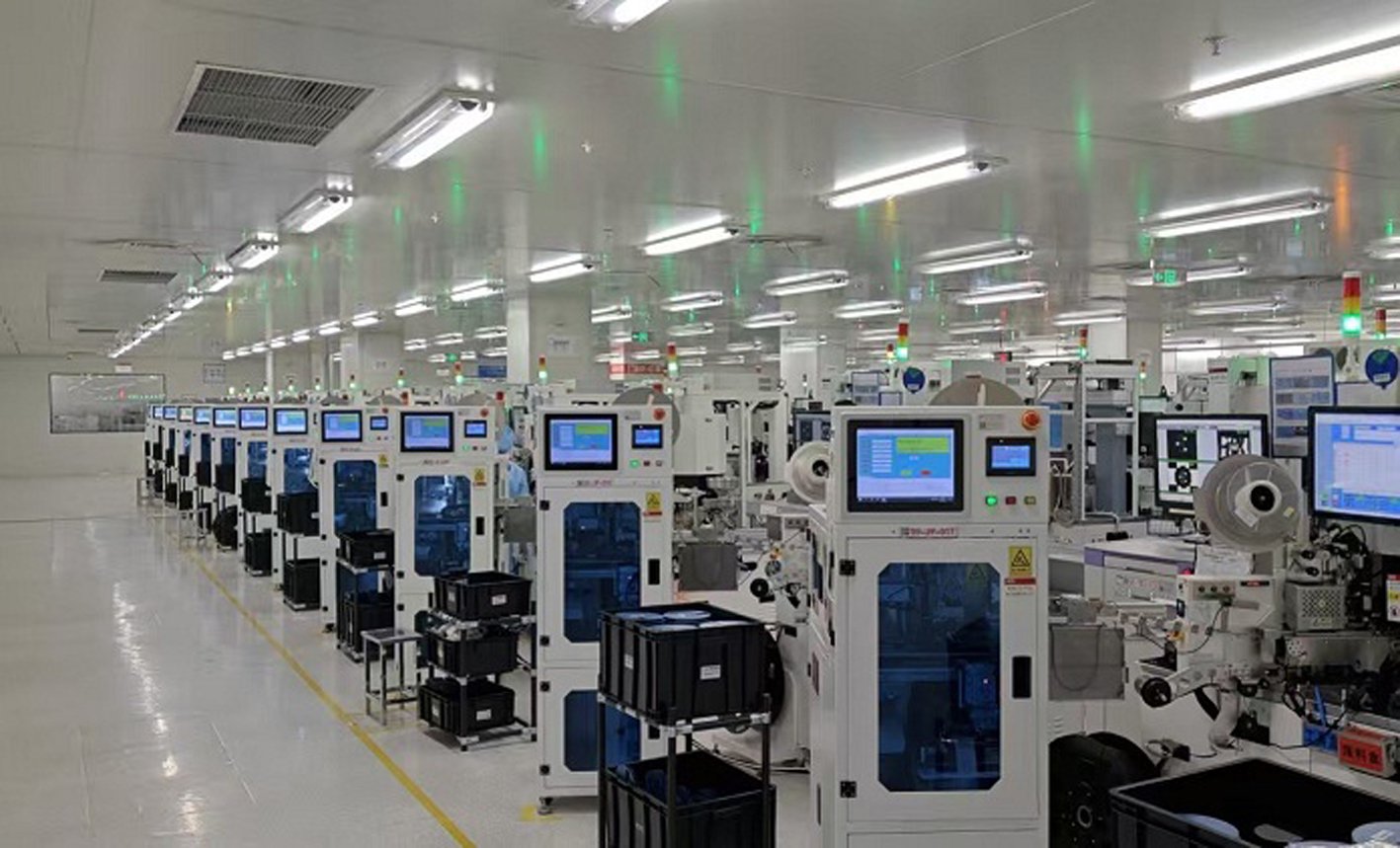 扬杰科技智能车间。