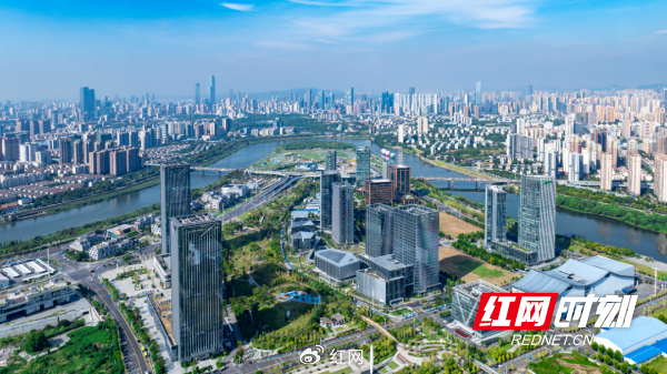 马栏山视频文创产业园核心新建区航拍。​