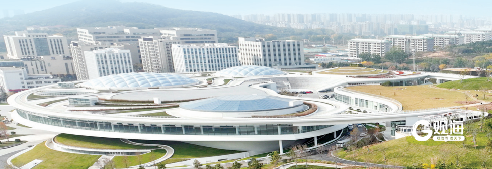 青岛虚拟现实创享中心。 邢志峰 摄