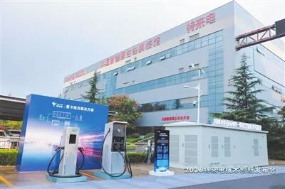 特锐德旗下特来电研发的重卡超充解决方案。企业供图