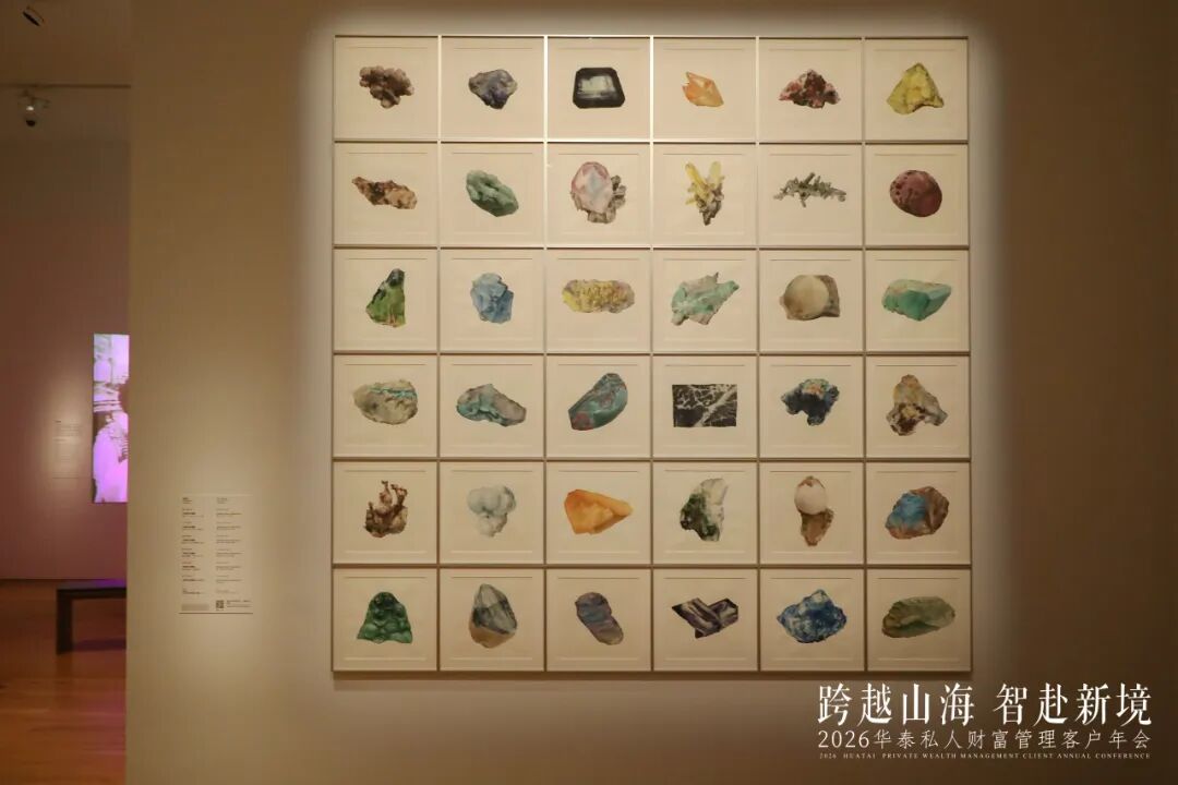 左右滑动查看详情